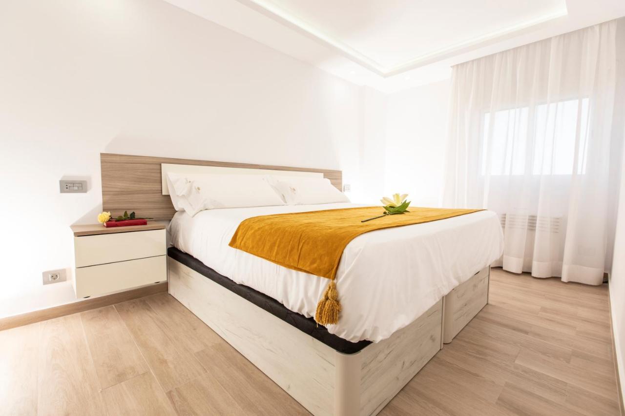 Luxury Apartment Boutique In Torres Del Sol ปลายาเดลาสอเมริกาส ภายนอก รูปภาพ